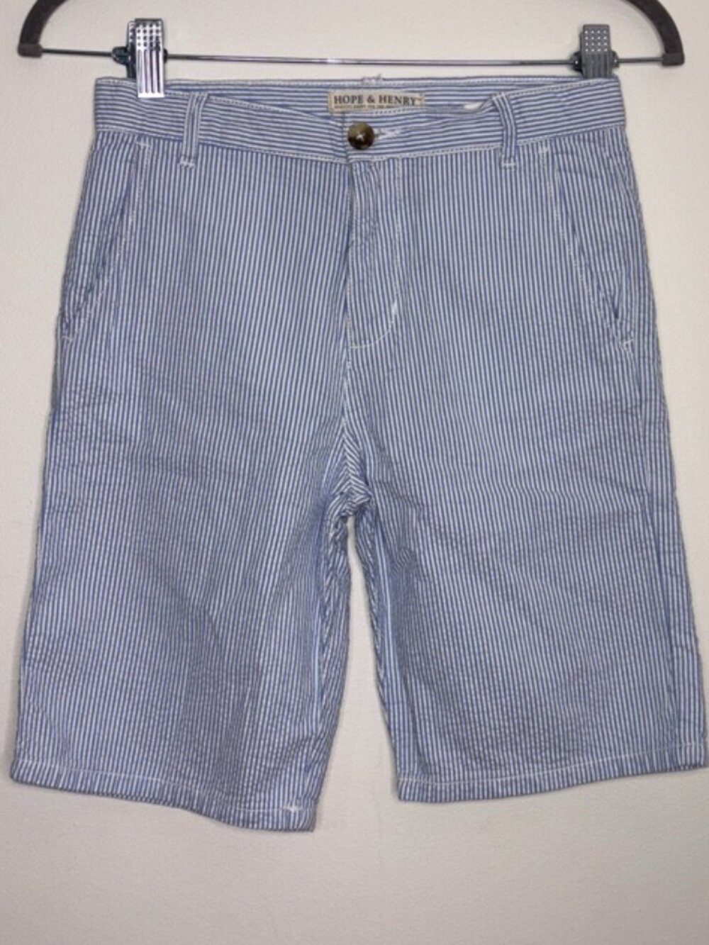 Hope & Henry Boys' Blue White Seersucker Chino Flat Front Shorts size 10